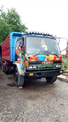 ขาย 10 ล้อดั้ม2 เพลาอีซูซุ 210 วางเครื่อง HO 7C เทอร์โบ