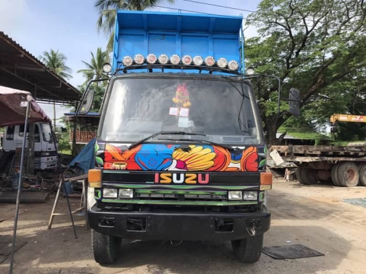 ขาย 10 ล้อดั้ม2 เพลาอีซูซุ 210 วางเครื่อง HO 7C เทอร์โบ