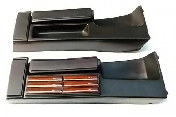 คอนโซนเบรคมือ BMW E30 2 แบบ เศษอะไหล่บางรายการ และงานไฟเบอร์ต่างๆ รับหล่องานไฟเบอร์ปรึกษาได้ คอนโซนเบรคมือ BMW E30 2 แบบ เศษอะไหล่บางรายการ และงานไฟเบอร์ต่างๆ รับหล่องานไฟเบอร์ปรึกษาได้