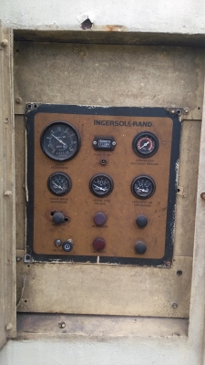 ปั้มลมมือ2 NIGERSOLLADN 825 CFM/10 Bar ราคาโดนใจ ปั้มลมมือ2 NIGERSOLLADN 825 CFM/10 Bar ราคาโดนใจ