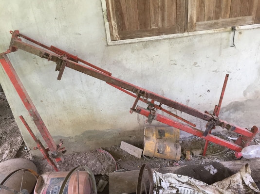 ขายปั๊มพ่นยาพร้อมถังและหัวพ่น ใส่พ่วงแทร็คเตอร์