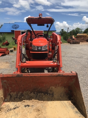 ขายรถไถคูโบต้าL3608พร้อมบุ้งกี๋ตัก สภาพสวยๆเดิมๆเลยคับ ราคา355,000.