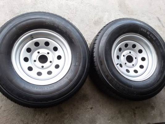 กะทะบรรทุกปั้มHJK ขอบ14.xcd.215R14ปี1415 คู่ละ 4900บ.โทร.0879050181-0995357594 ส่งได้ทั่วไทย