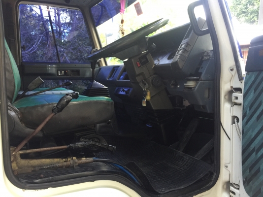 ขายรถ6ดั้ม เกษตร FRR12JA 175แรง  Slow อินเตอร์ 4 สปิส ราคา 550,000บาท