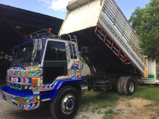 ขายรถ6ดั้ม เกษตร FRR12JA 175แรง  Slow อินเตอร์ 4 สปิส ราคา 550,000บาท