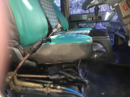 ขายรถ6ดั้ม เกษตร FRR12JA 175แรง  Slow อินเตอร์ 4 สปิส ราคา 550,000บาท