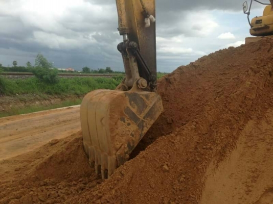 ขาย 1,150,000 บาท KOMATSU PC200-7 (มีไลน์หัวเจาะ) เครื่องดี ปั้มแรง โช่หนา เอวแน่น ไฟฟ้าครบ เอกสารเล่มทะเบียน รถทำงานอยู่ รถอยู่ จ.นครนายก 090-772-3710 090-772-3708
