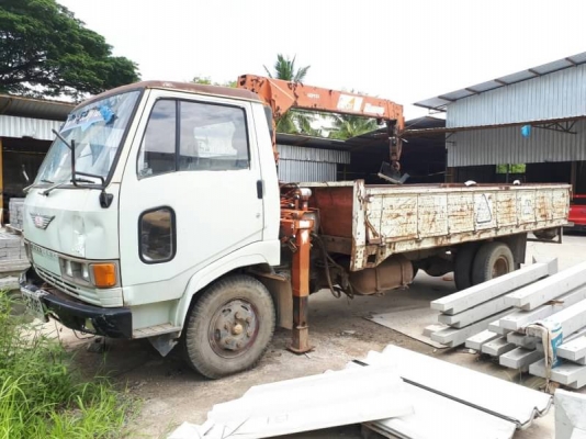 ขายรถหกล้อติดเครน ขายรถหกล้อติดเครน