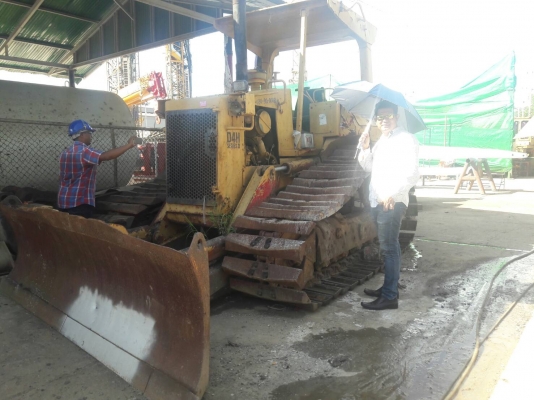 ขายด่วน แทร็กเตอร์ CAT D4H สภาพสวยพร้อมใช้งาน เครื่องปั้มดี รถพร้อมใช้งาน เอกสารเล่มทะเบียน 093-0764943 088-3223272