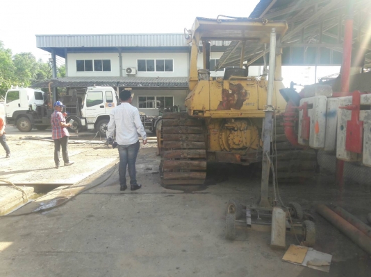 ขายด่วน แทร็กเตอร์ CAT D4H สภาพสวยพร้อมใช้งาน เครื่องปั้มดี รถพร้อมใช้งาน เอกสารเล่มทะเบียน 093-0764943 088-3223272