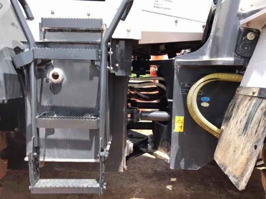 ขายรถตักล้อยาง KOMATSU WA320-6 ปี 2012 รถนอกนำเข้าจากญี่ปุ่น สภาพสวยพร้อมใช้ มีVDOการทำงานครับ