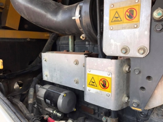 ขายรถตักล้อยาง KOMATSU WA320-6 ปี 2012 รถนอกนำเข้าจากญี่ปุ่น สภาพสวยพร้อมใช้ มีVDOการทำงานครับ