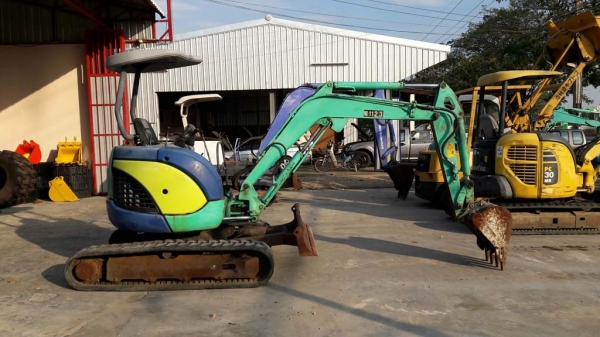 รถขุด IHI 30VX เครื่องยันม่าร์ รุ่นใหม่