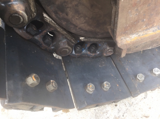 ต้องการขายรถขุดดิน