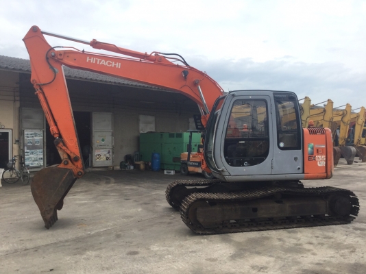 ต้องการขายรถขุดดิน