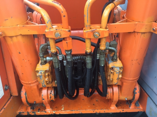 ต้องการขายรถขุดดิน