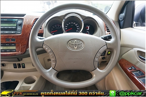 2009 TOYOTA FORTUNER 3.0 V สีบรอนซ์เงิน เกียร์ออโต้
