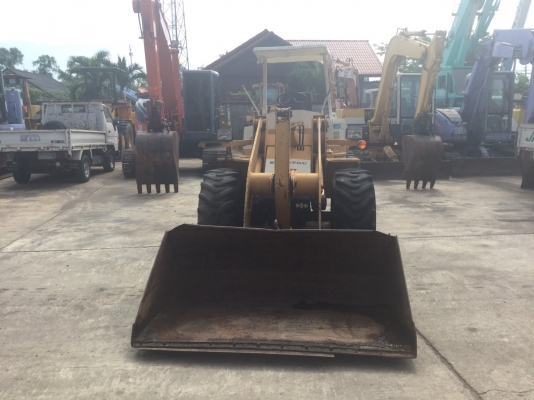 ต้องการขายรถตักดิน