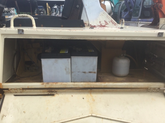 ต้องการขายรถตักดิน