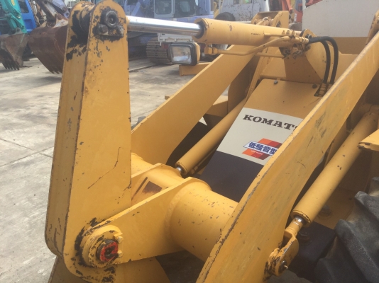 ต้องการขายรถตักดิน