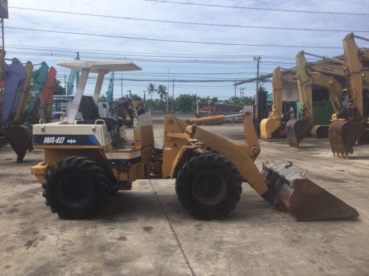 ต้องการขายรถตักดิน