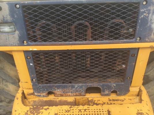 ต้องการขายรถตักดิน