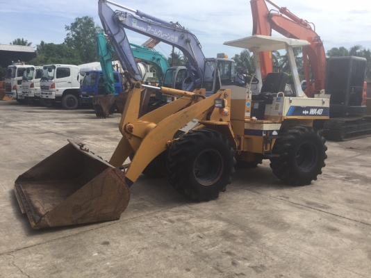 ต้องการขายรถตักดิน