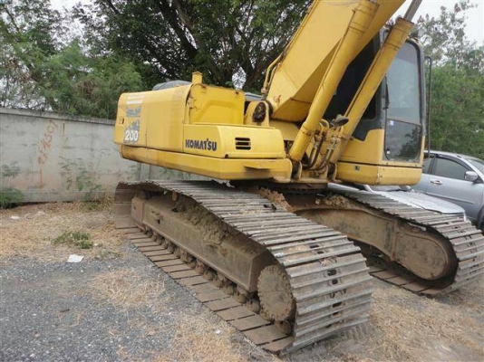 ขาย แม็คโคร.  komatsu