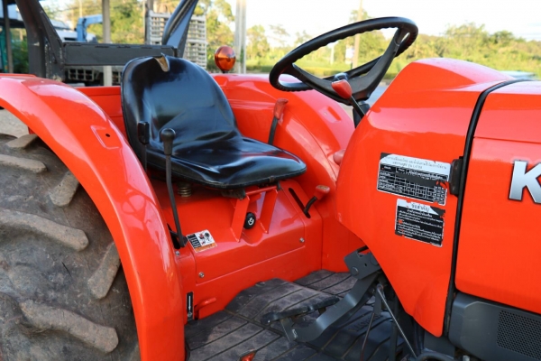 ขายรถไถ KUBOTA  L4708 รถไร่ พร้อมดันหน้า