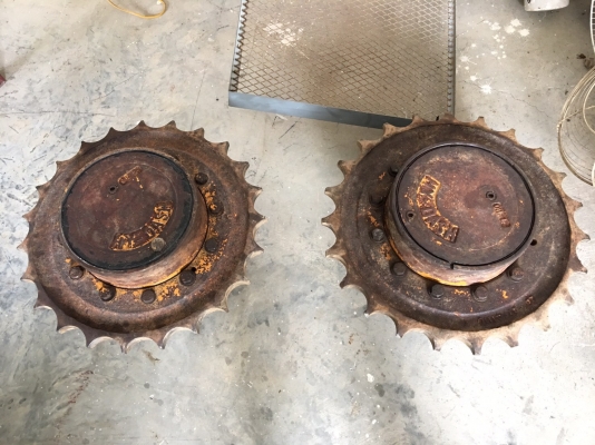 ตัวเดินแบคโฮ KOMATSU PC60-3 HY-DASH พร้อมสป็อกเก็ต (มีวีดีโอการทำงาน)