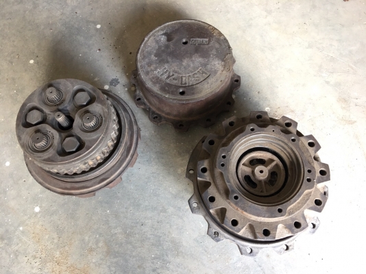 อะไหล่ ตัวเดิน KOMATSU PC60-3 HY-DASH