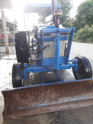 ขาย ฟอร์ด5000 77 เสื้อลายน้อย ขาย ฟอร์ด5000 77 เสื้อลายน้อย