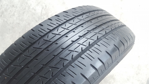 ขายยาง215/60/16 ปี 15 BRIDGESTONE ER33 4 เส้น
