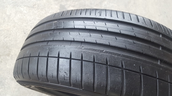 ขายยาง195/55/15 ปี 13 MICHERLIN PILOT3 4 เส้น