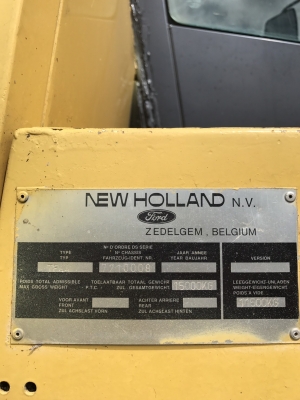 ขายรถเกี่ยวข้าวโพดNEW HOLLAND TF 44