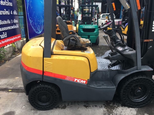 ขายรถโฟลค์ลิฟท์มือสองสำหรับตักยางพาราตักยางก้อนตักยางถ้วย ขายรถโฟลค์ลิฟท์มือสองสำหรับตักยางพาราตักยางก้อนตักยางถ้วย