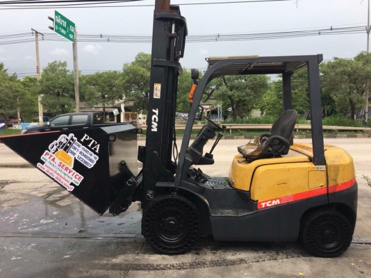 ขายรถโฟลค์ลิฟท์มือสองสำหรับตักยางพาราตักยางก้อนตักยางถ้วย ขายรถโฟลค์ลิฟท์มือสองสำหรับตักยางพาราตักยางก้อนตักยางถ้วย