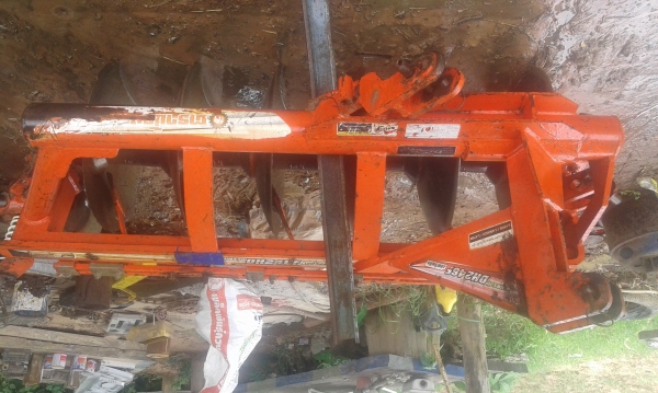 ขาย ผาล 6 พร้อม คราด ใช้กับ รถ คู 47 แรง