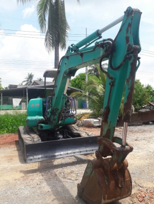 ขายKOMATSU  PC40-7  เก่าญี่ปุ่นแท้  สภาพสวย มีลายแย๊ก  เครื่องปั๊มดี  ลองระบบกันได้ทุกวัน  โทร  089-3818694  ดวงนภา