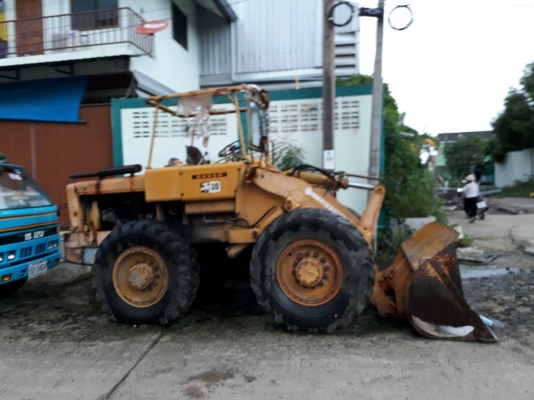 KOMATSU รุ่น JH 30 B เครื่อง 4 สูบ