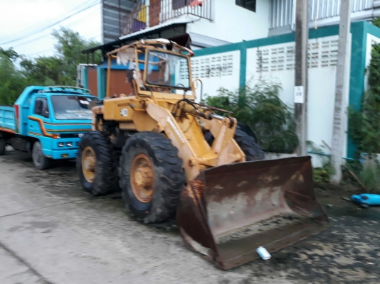 KOMATSU รุ่น JH 30 B เครื่อง 4 สูบ