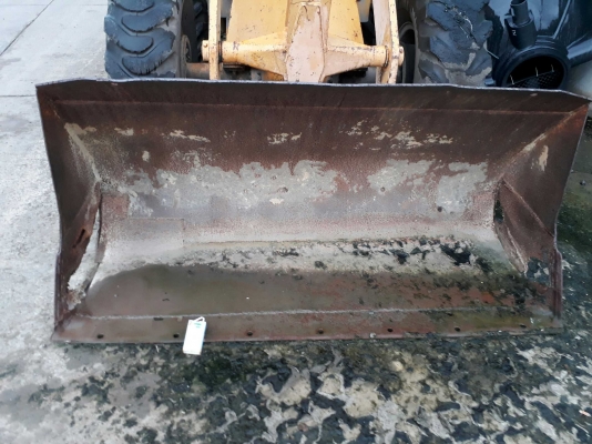 KOMATSU รุ่น JH 30 B เครื่อง 4 สูบ