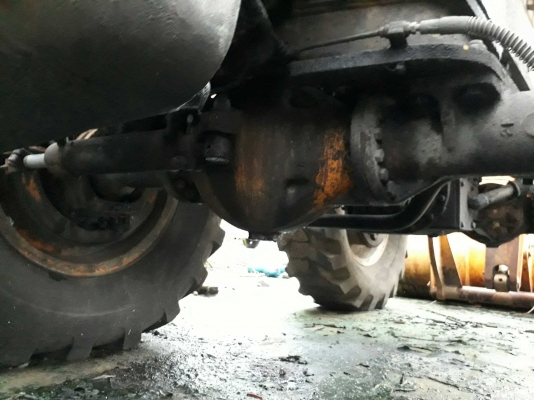 KOMATSU รุ่น JH 30 B เครื่อง 4 สูบ