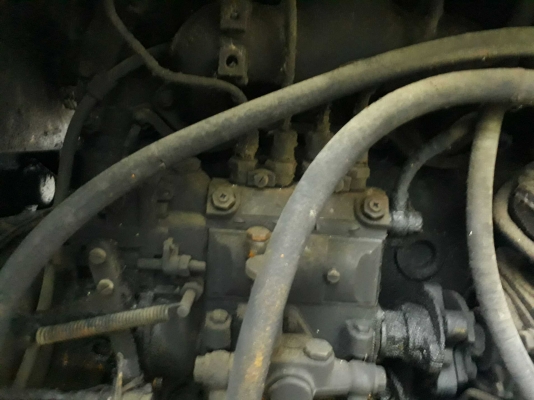 KOMATSU รุ่น JH 30 B เครื่อง 4 สูบ