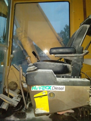 ขายแคท215lcฐานใหญ่ขายด่วน