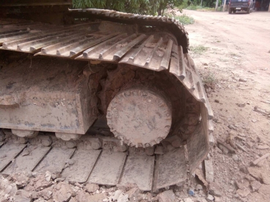 ฝากขายรถแบคโฮ KOMATSU PC200รุ่น8 รถบ้านพร้อมใช้งานอุปกรณ์ครบ