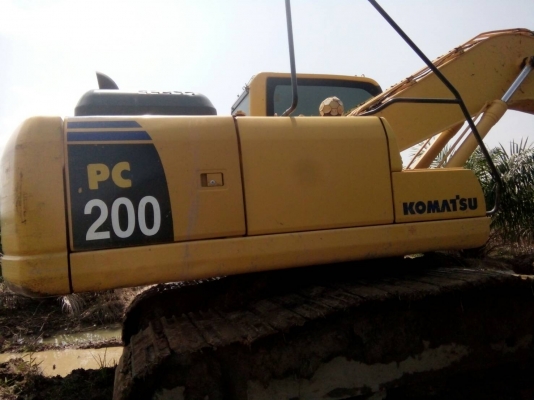 ฝากขายรถแบคโฮ KOMATSU PC200รุ่น8 รถบ้านพร้อมใช้งานอุปกรณ์ครบ ฝากขายรถแบคโฮ KOMATSU PC200รุ่น8 รถบ้านพร้อมใช้งานอุปกรณ์ครบ