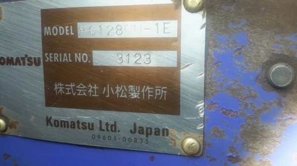 แบคโฮ KOMATSU PC128UU