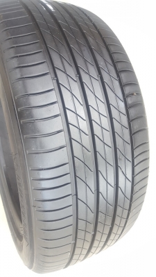 ขายยาง225/50/17 ปี 14/3+13/1เส้น MICHERLIN 3ST 4 เส้น