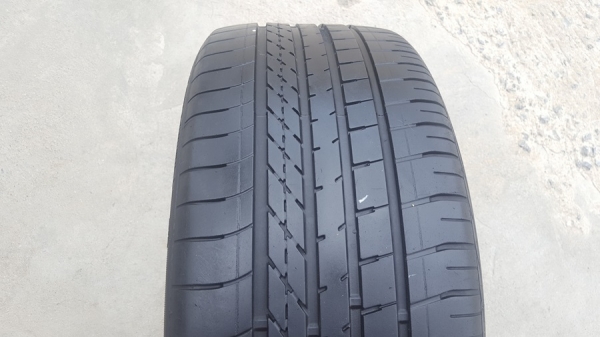 ขายยาง224/45/17 ปี 1513 GOODYEAR 2 เส้น